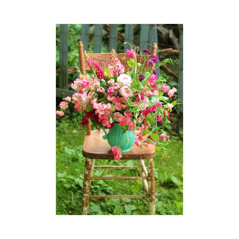 Fleurs Nadejda sur une chaise