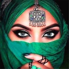 Diamond Painting - Broderie Diamant - Femme Arabe Yasmine