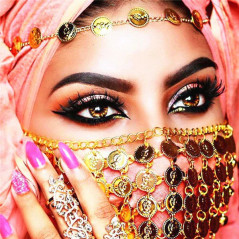 Broderie Diamant - Femme Arabe Nora